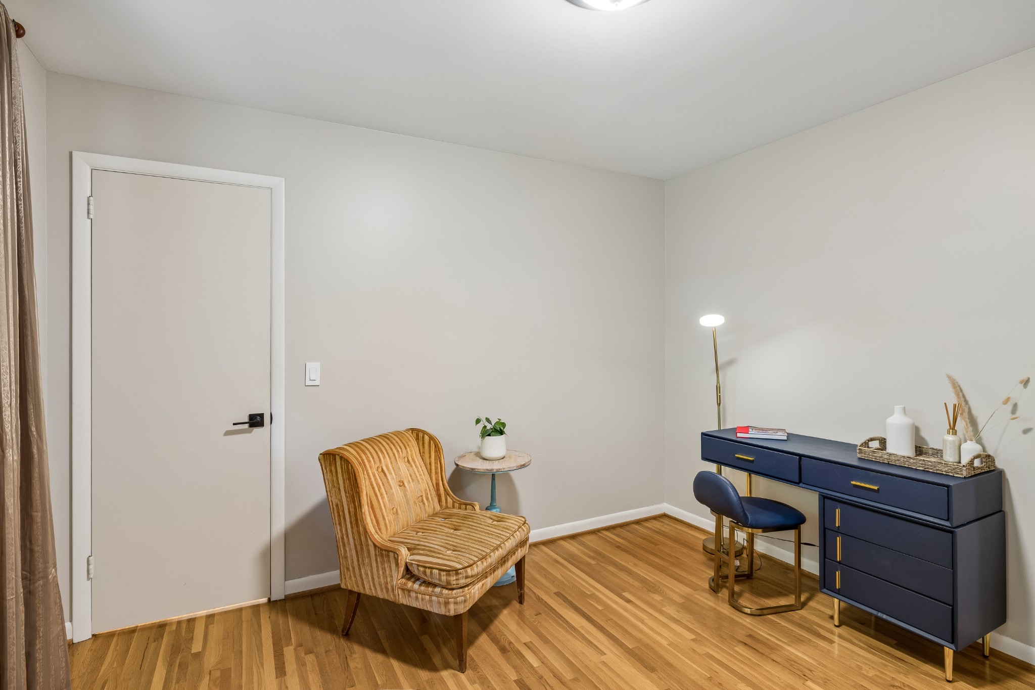 1214 Brentwood Ln