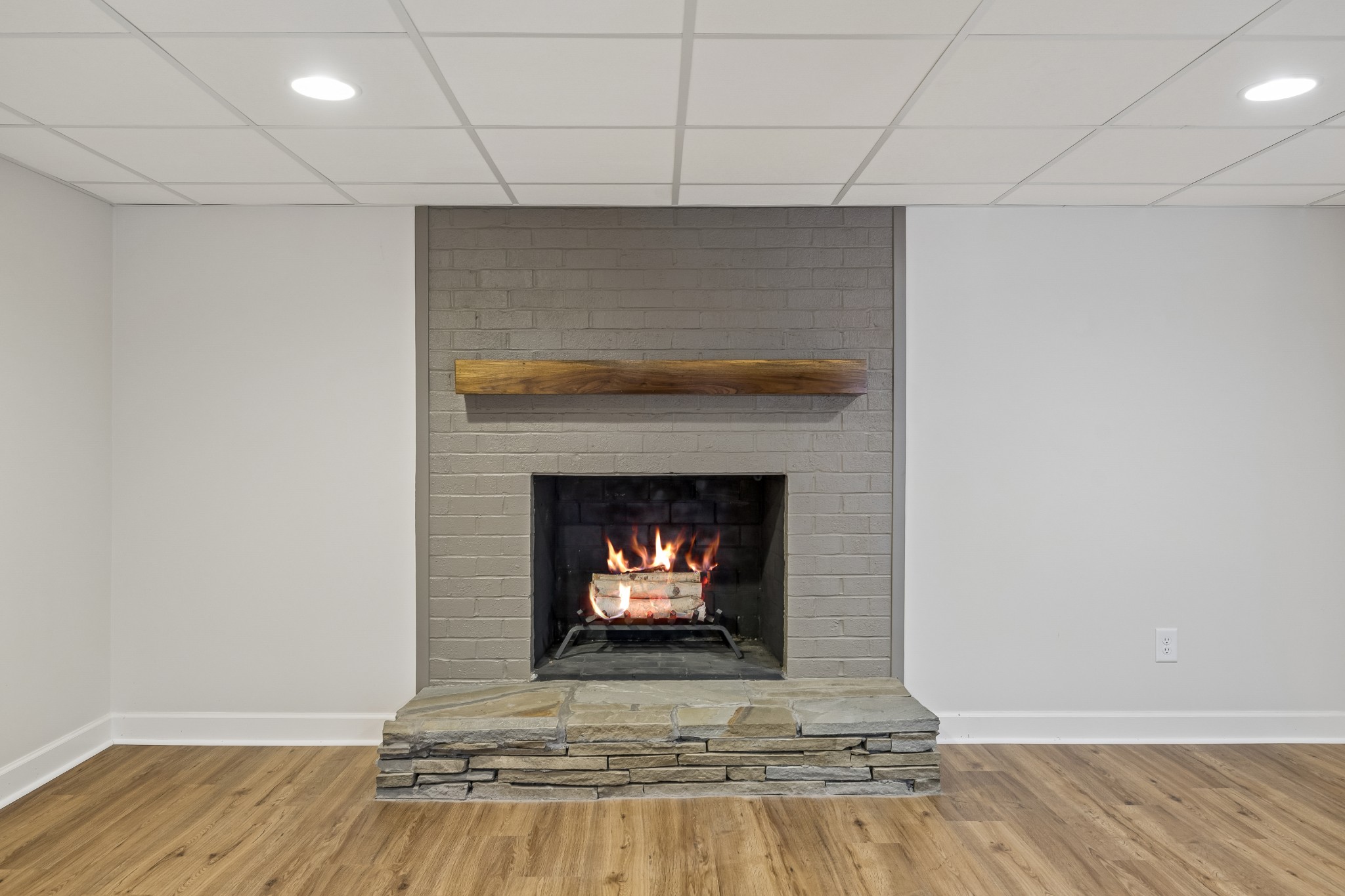 1214 Brentwood Ln