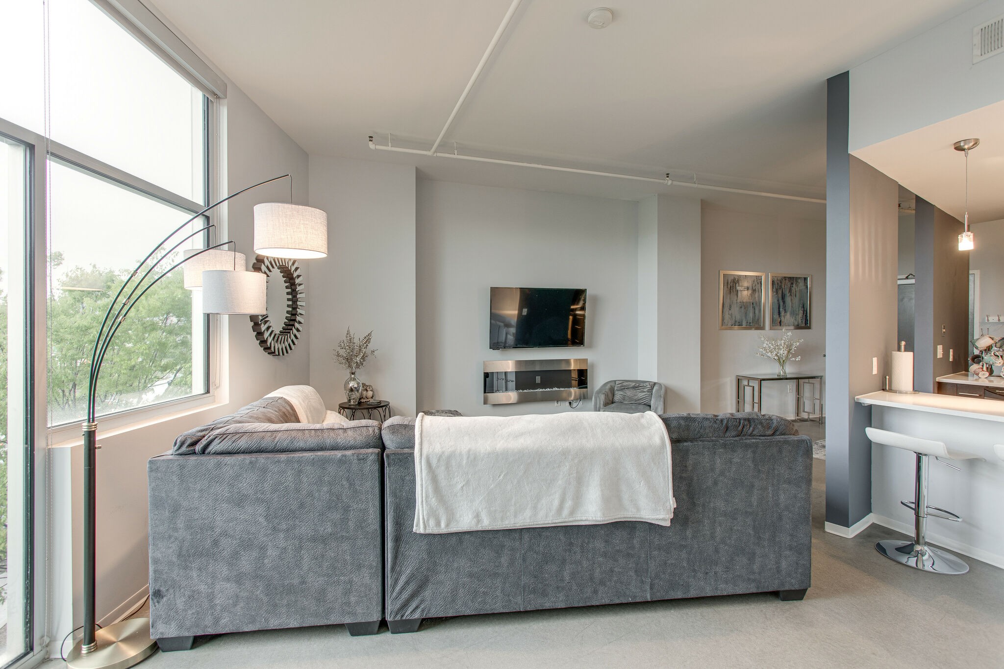 2115 Yeaman Pl Unit: 216