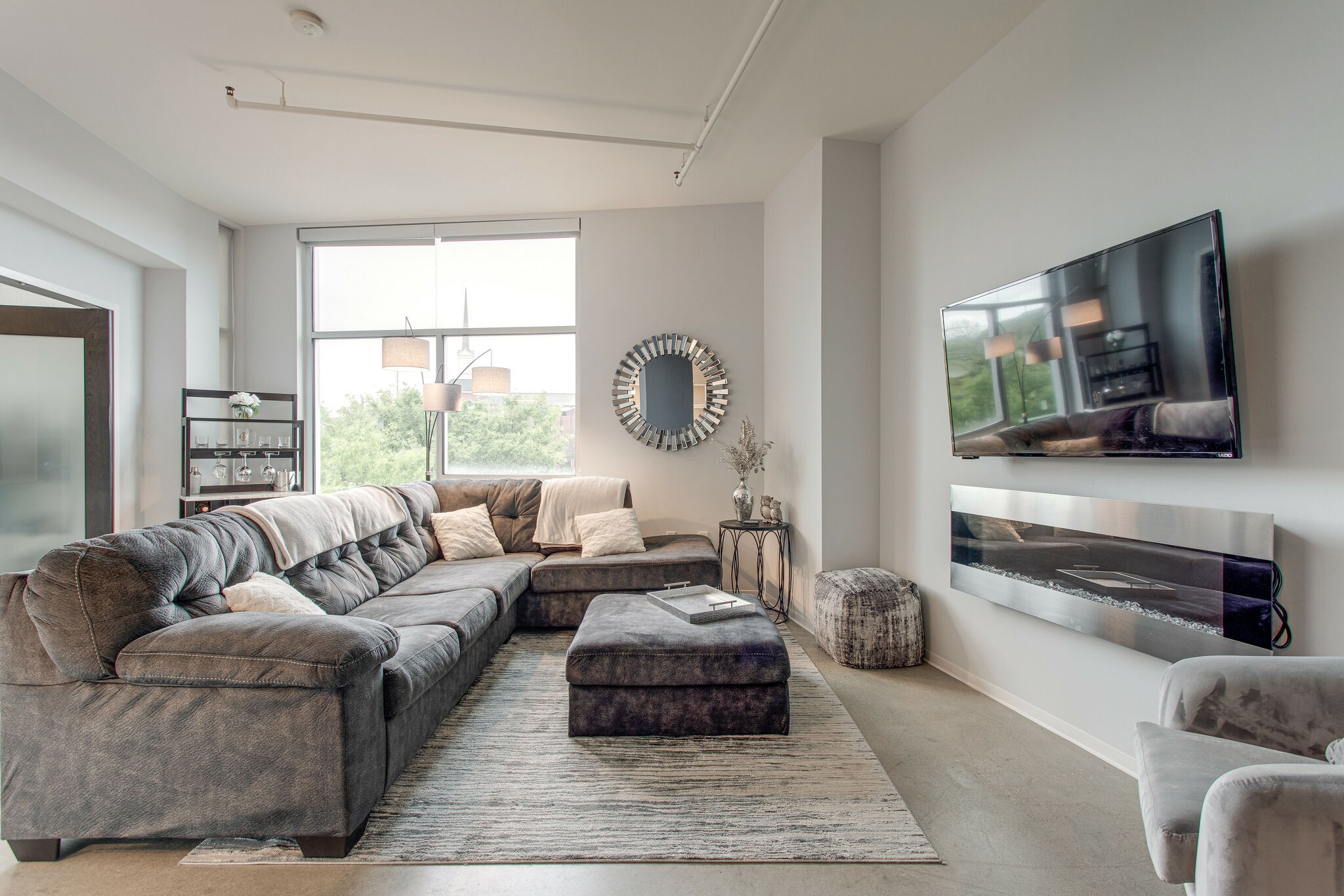 2115 Yeaman Pl Unit: 216