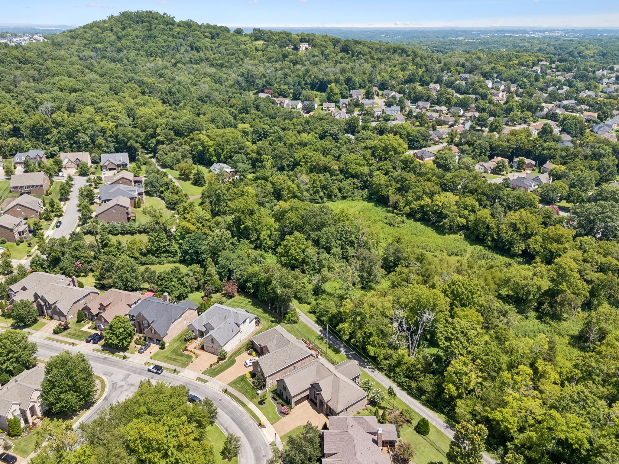 425 Caledonian Ct