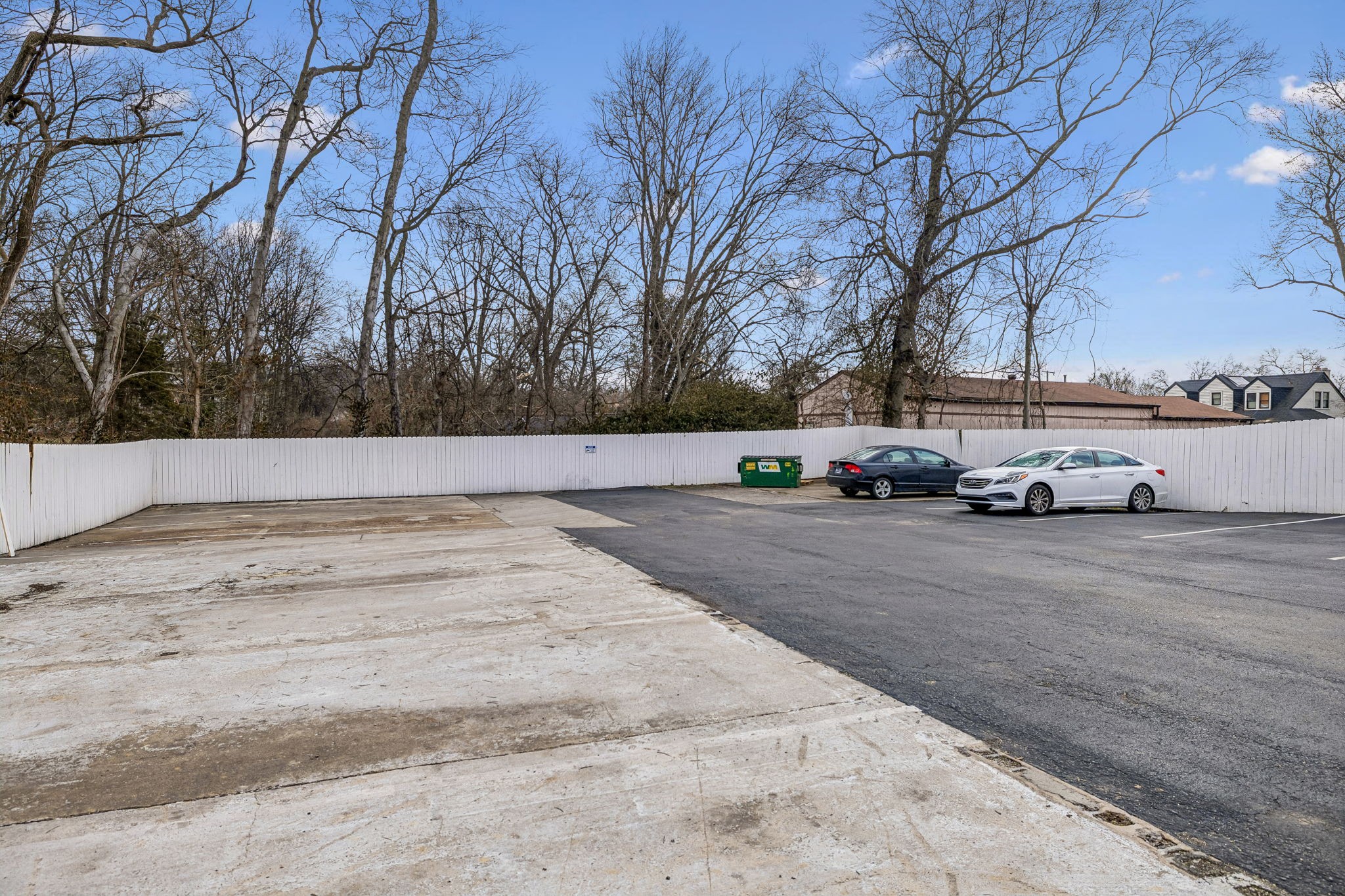 2809 Dickerson Pike