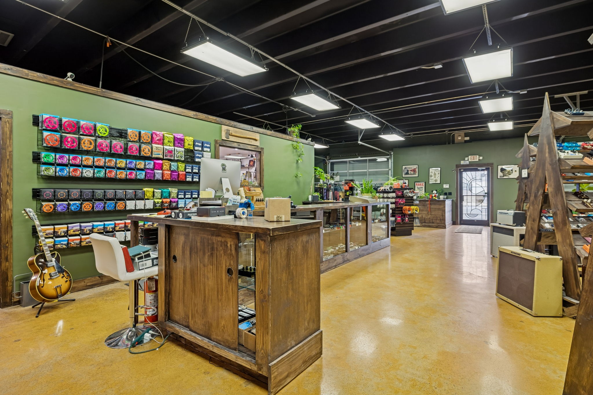 2809 Dickerson Pike