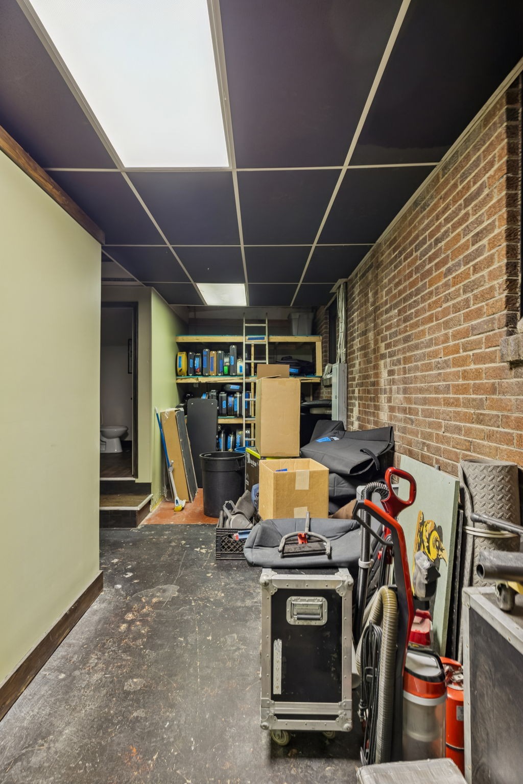 2809 Dickerson Pike