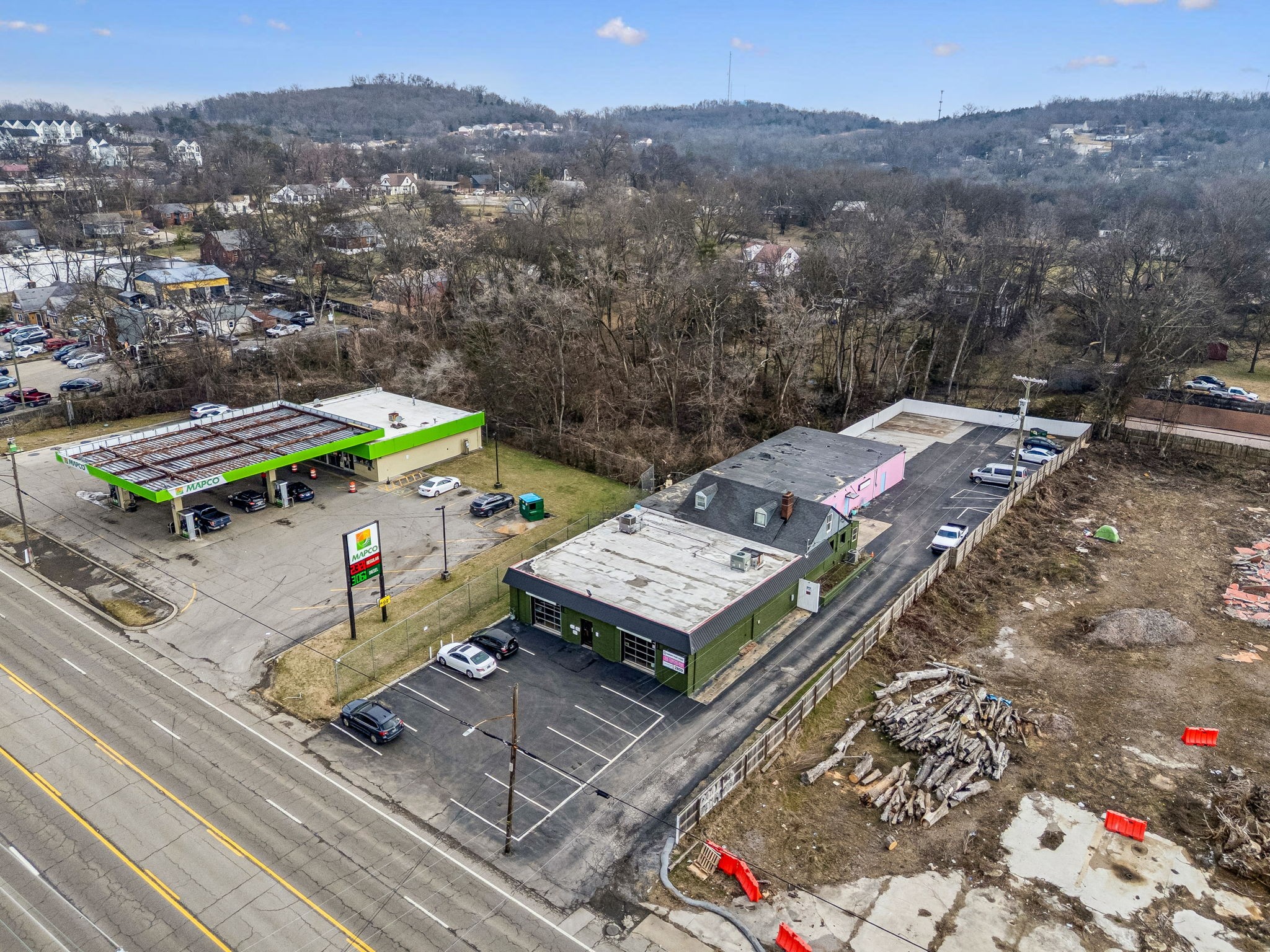 2809 Dickerson Pike