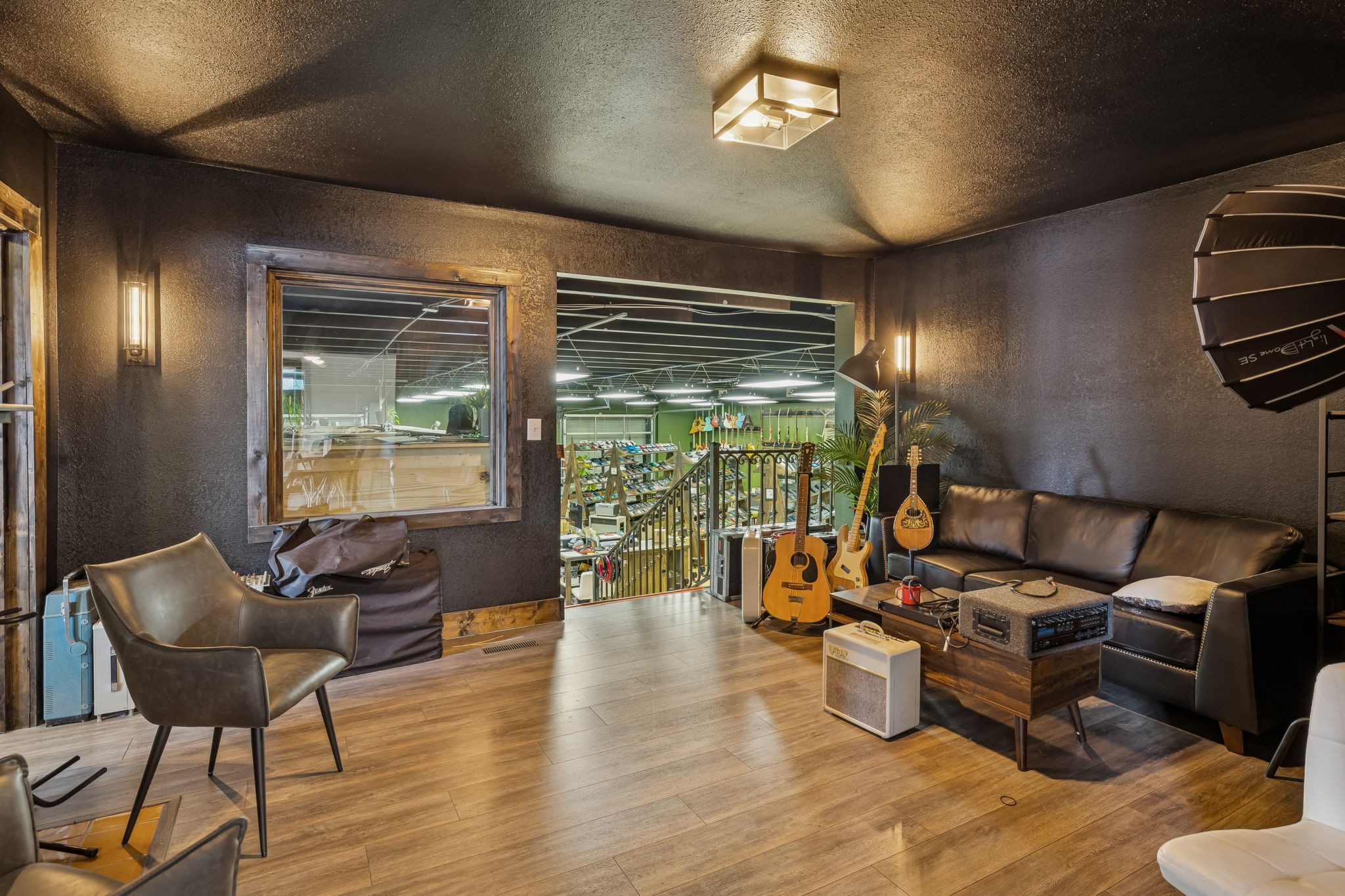 2809 Dickerson Pike