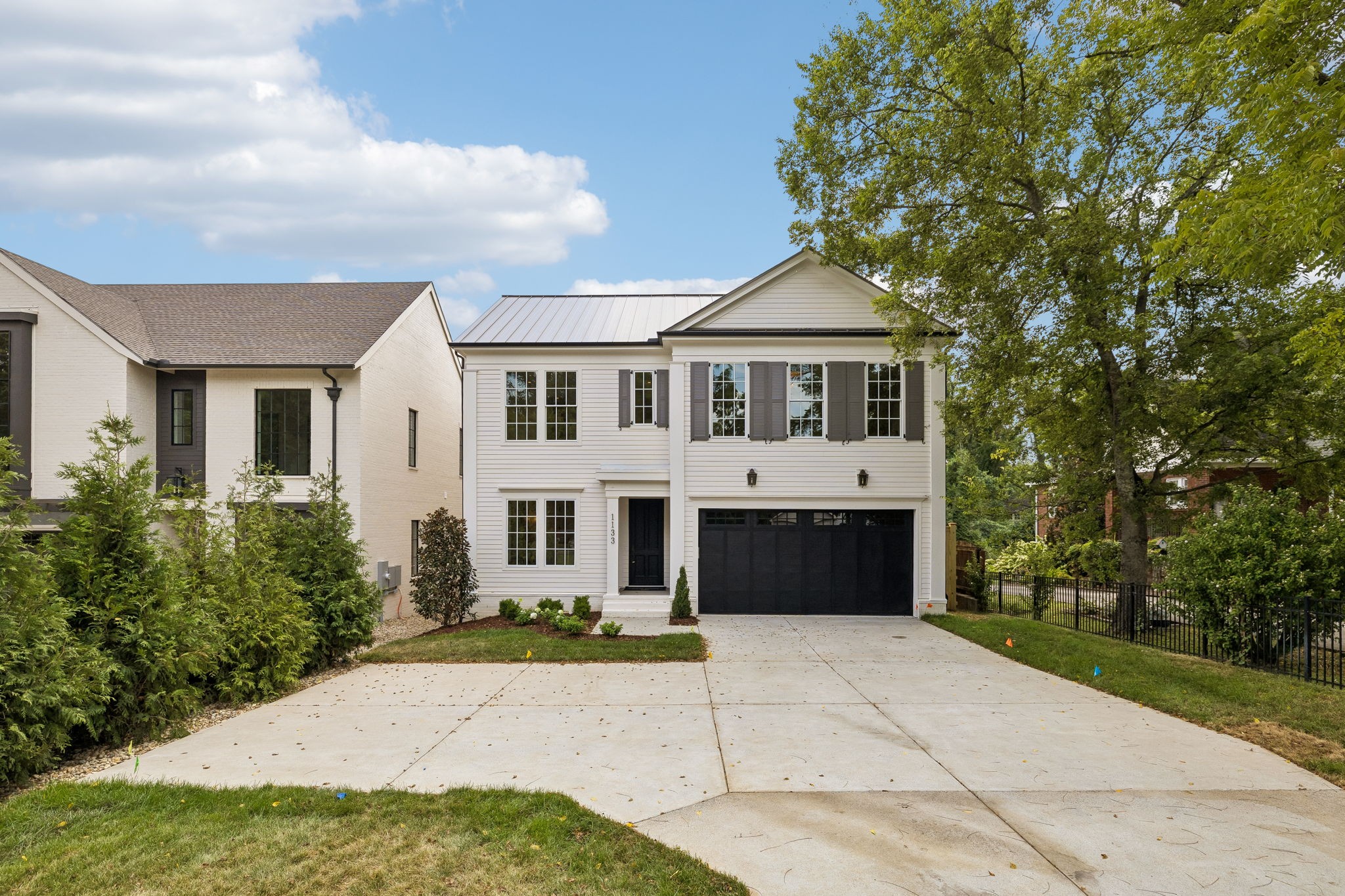 1133 Maplehurst Ln