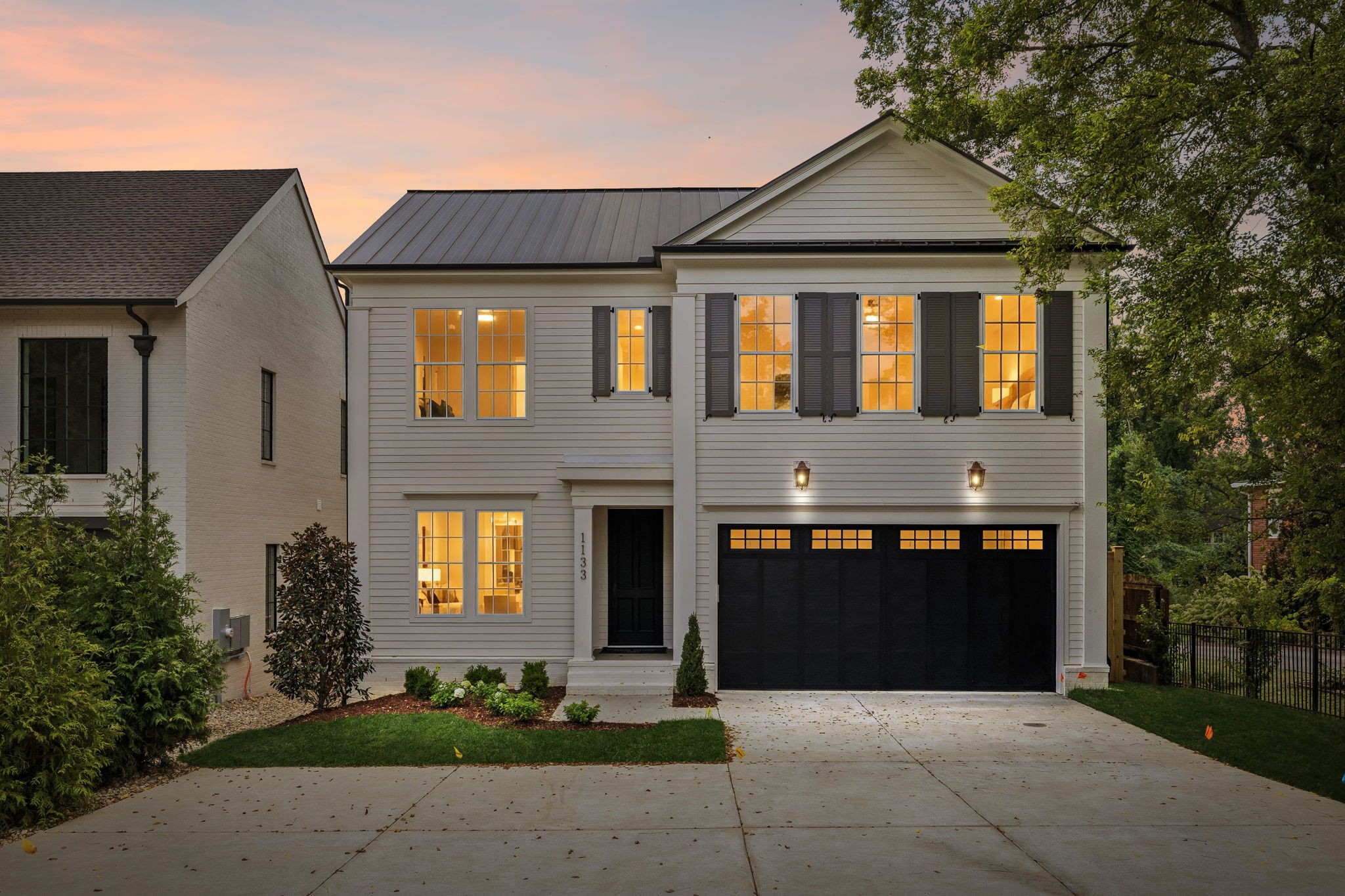 1133 Maplehurst Ln