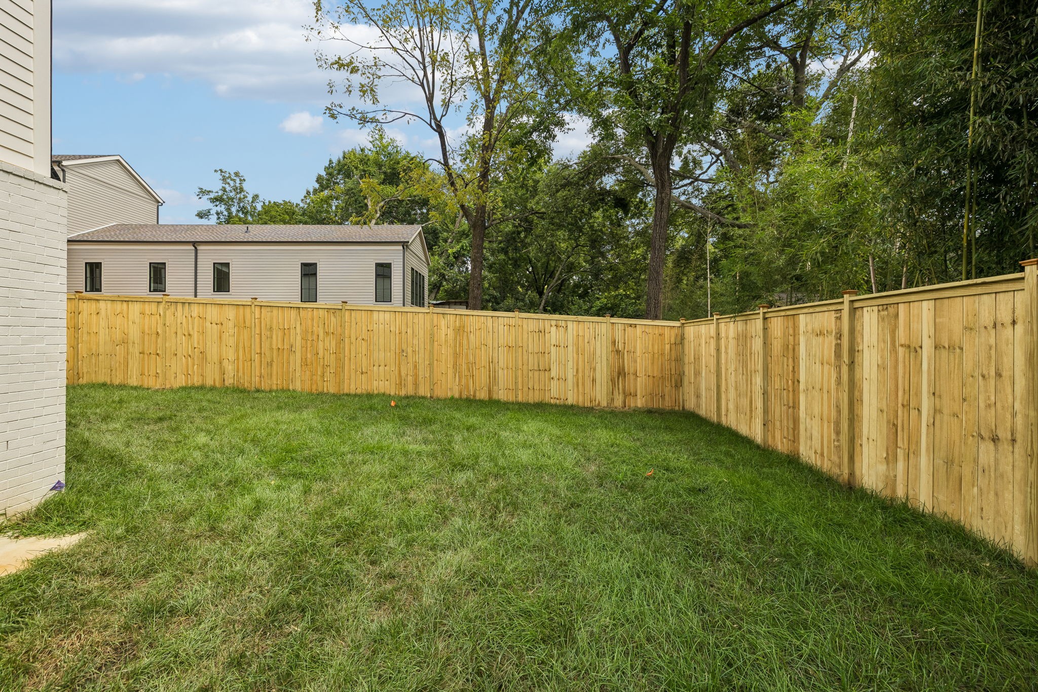 1133 Maplehurst Ln