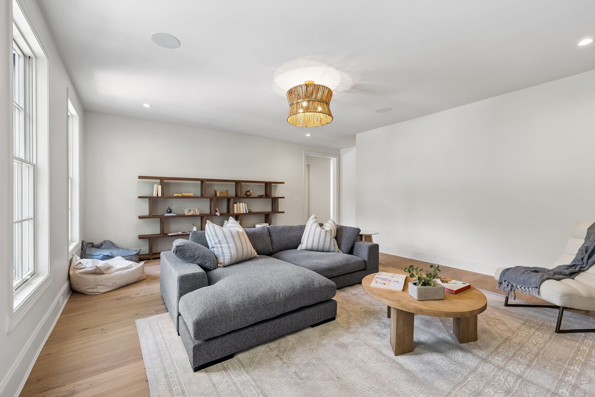 1133 Maplehurst Ln