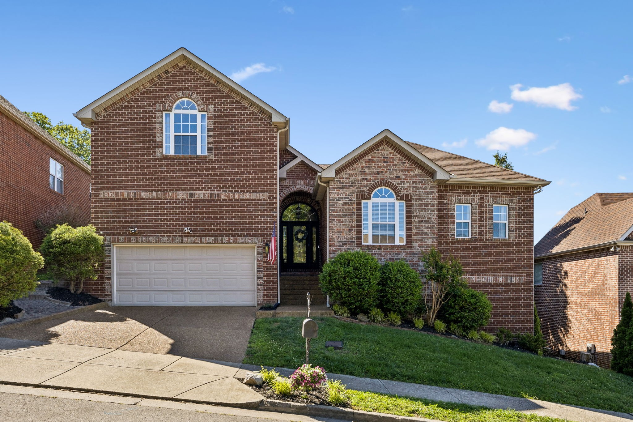 940 Century Oak Dr