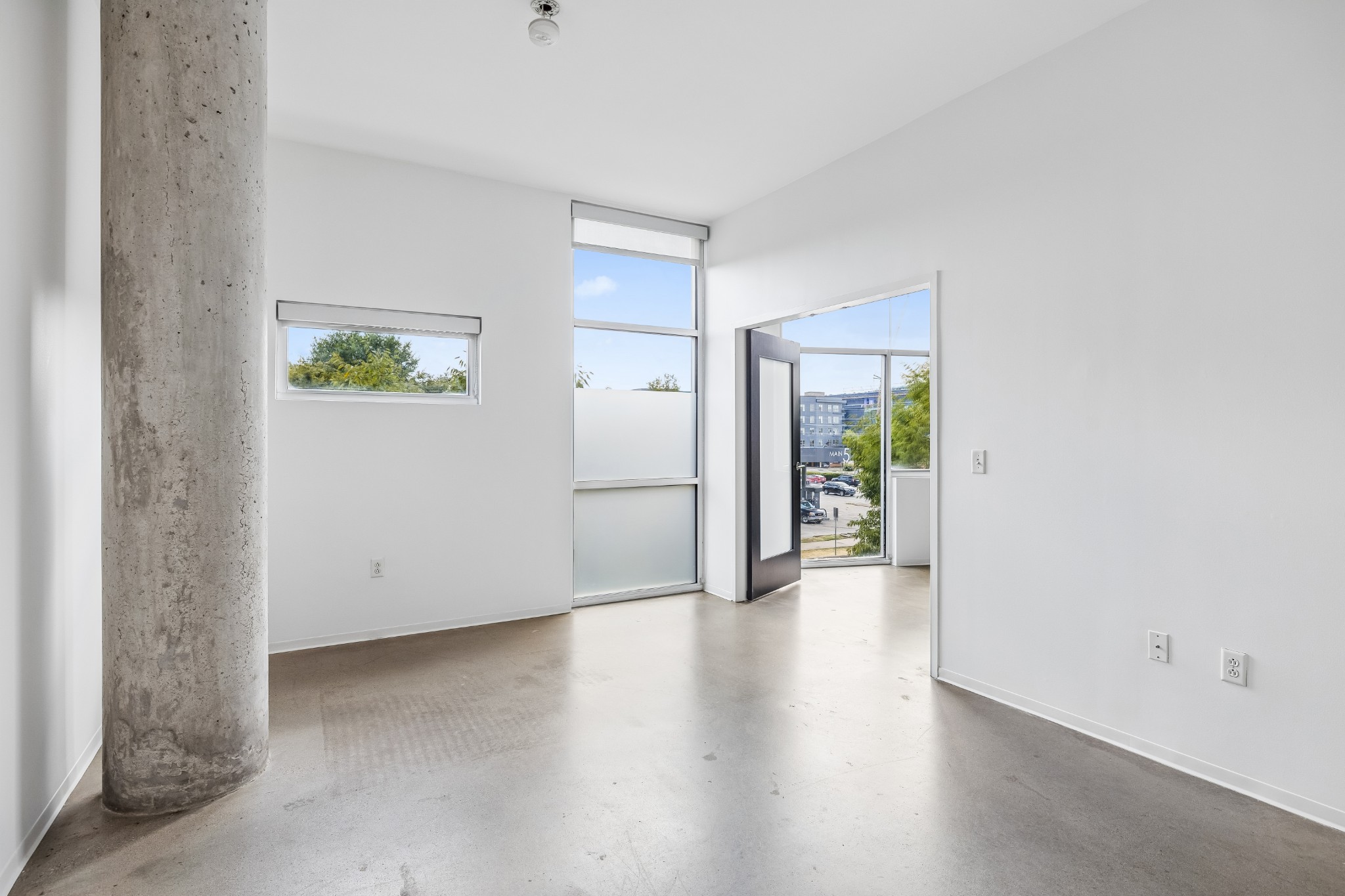 2115 Yeaman Pl Unit: 216