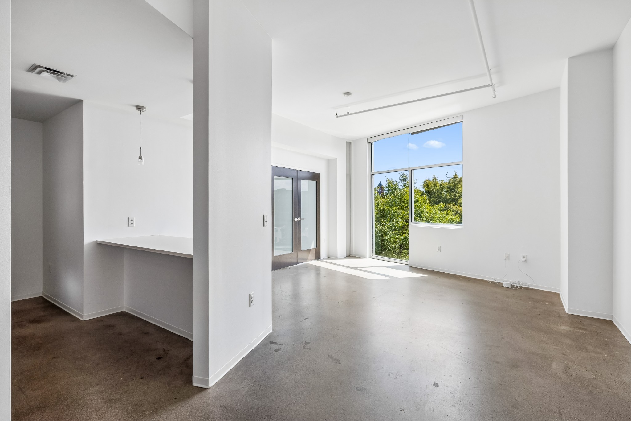 2115 Yeaman Pl Unit: 216