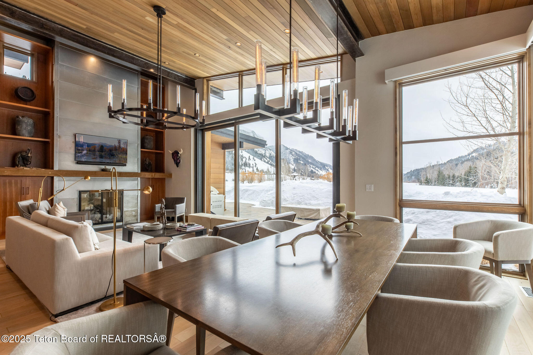 14385 S CADDIS COURT