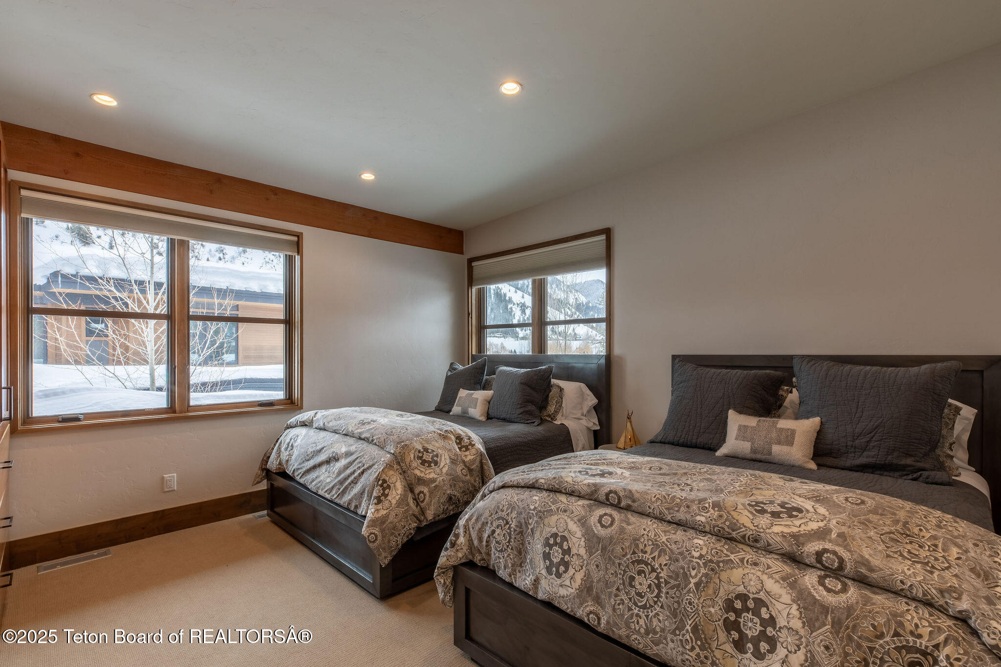 14385 S CADDIS COURT