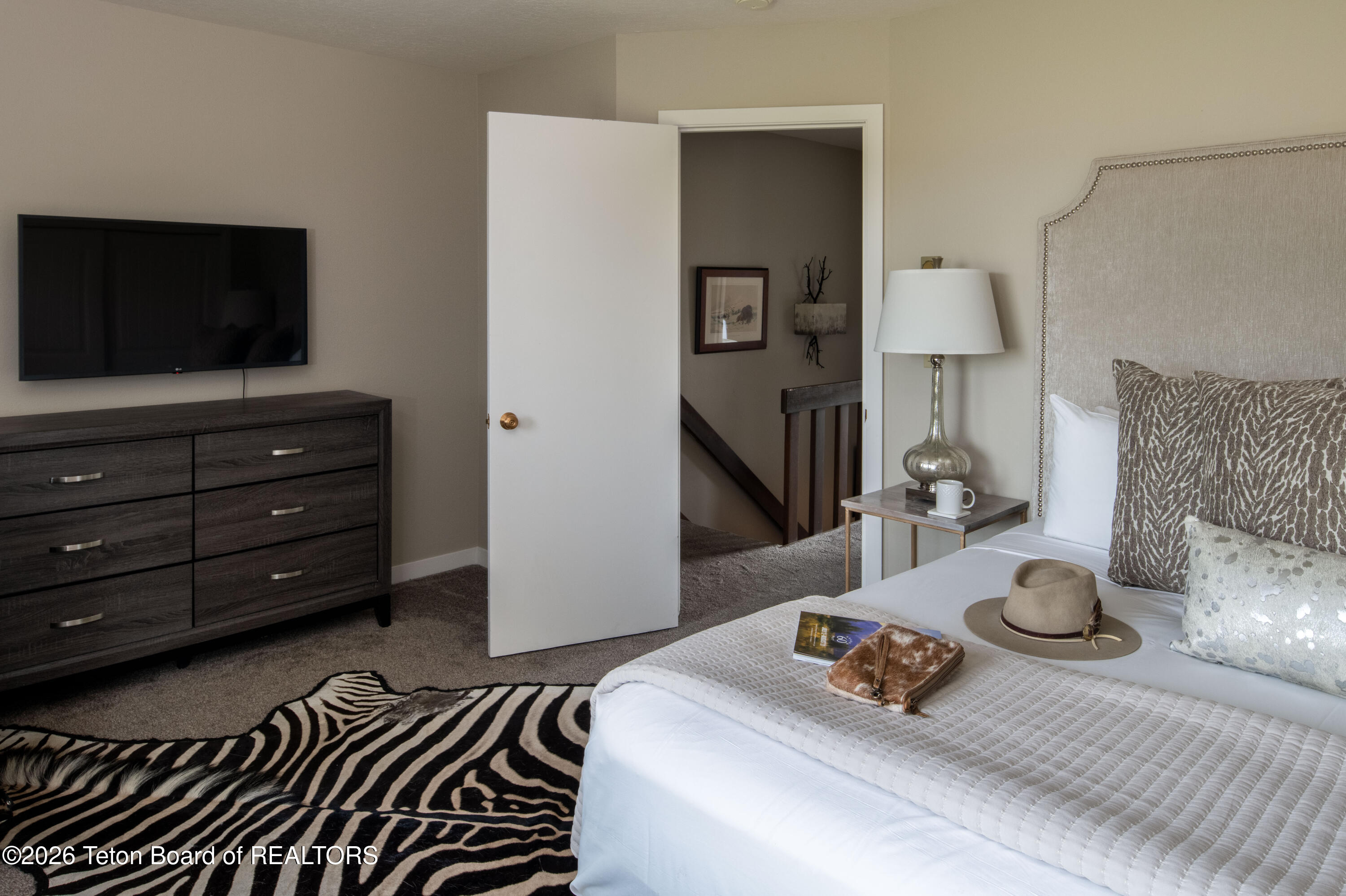 330 E SAGEBRUSH Drive 12-5-E