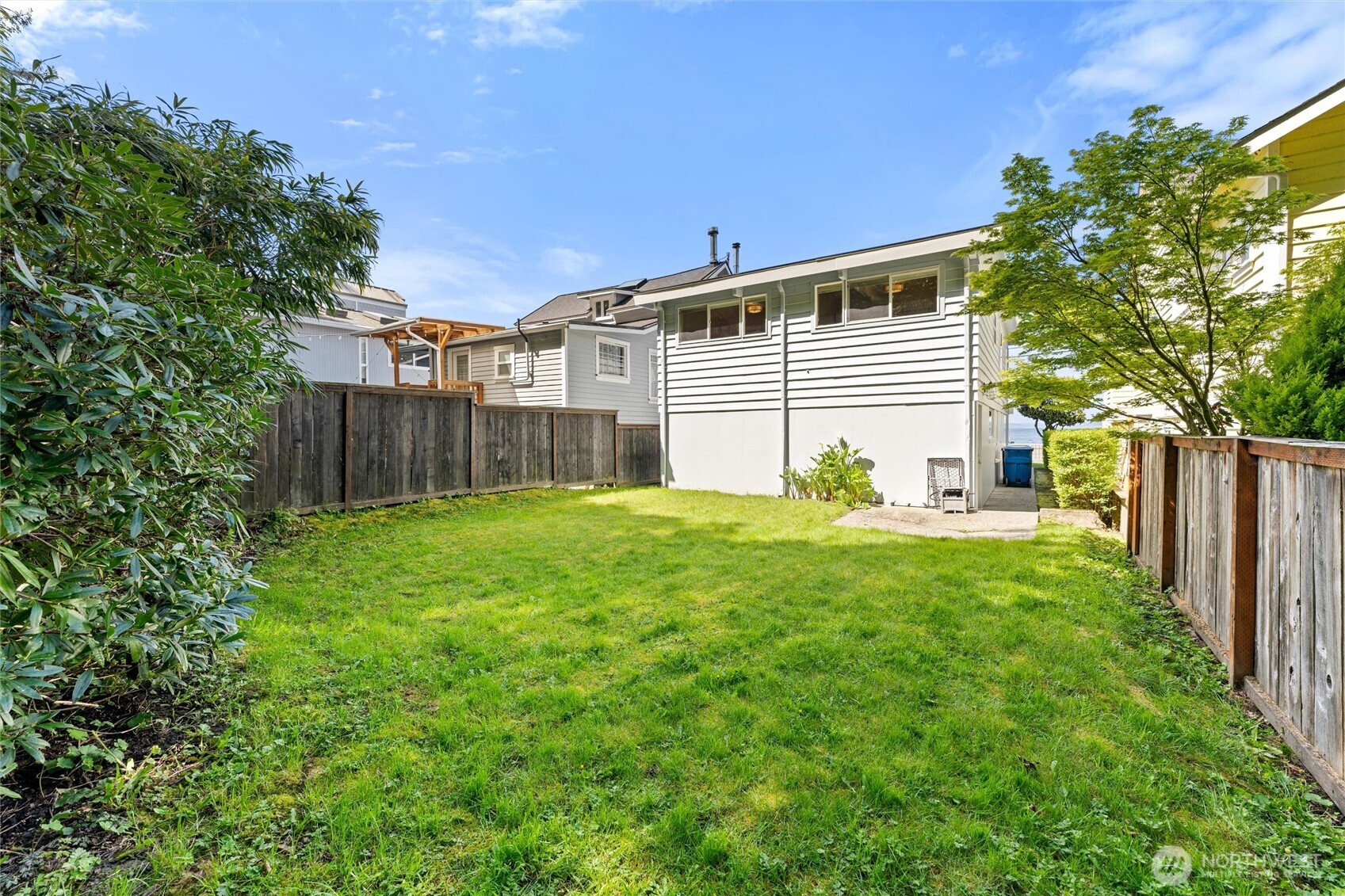 1588 Alki Avenue SW