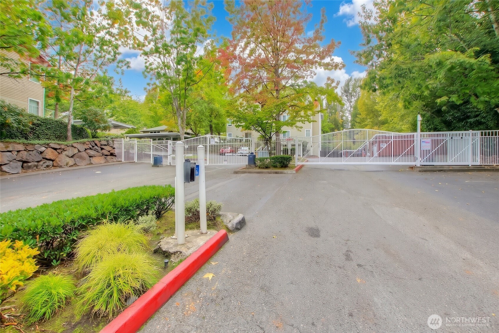 801 N N Rainier Avenue Unit: B309