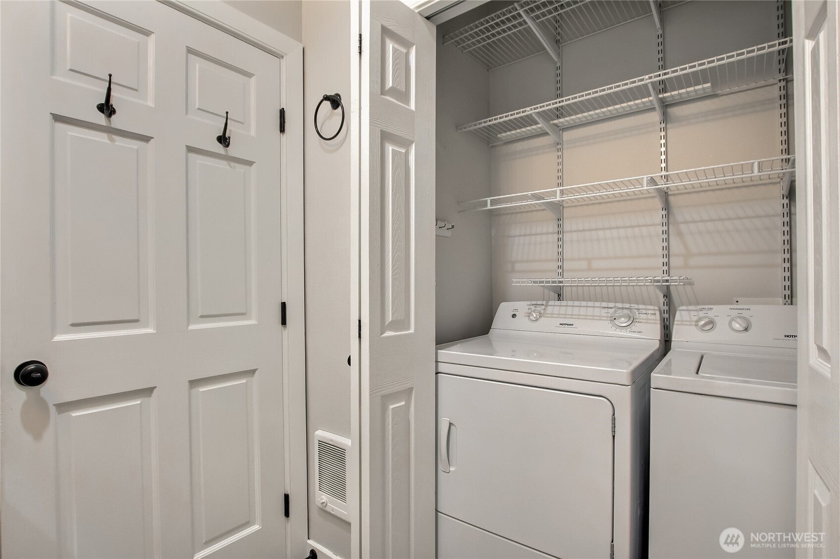 801 N N Rainier Avenue Unit: B309