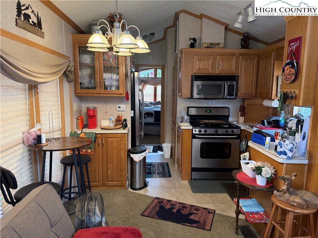 147 Laurelwood Lane
