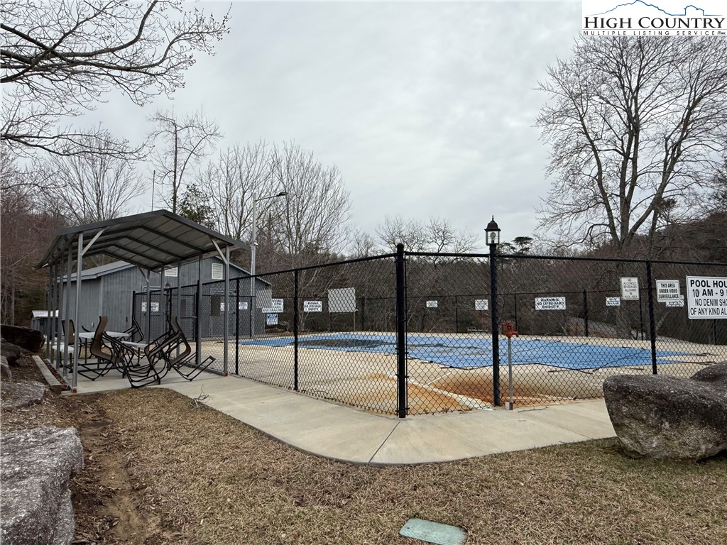 147 Laurelwood Lane