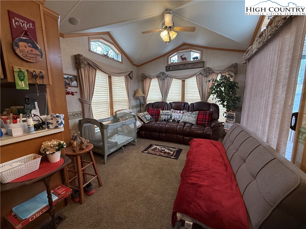 147 Laurelwood Lane