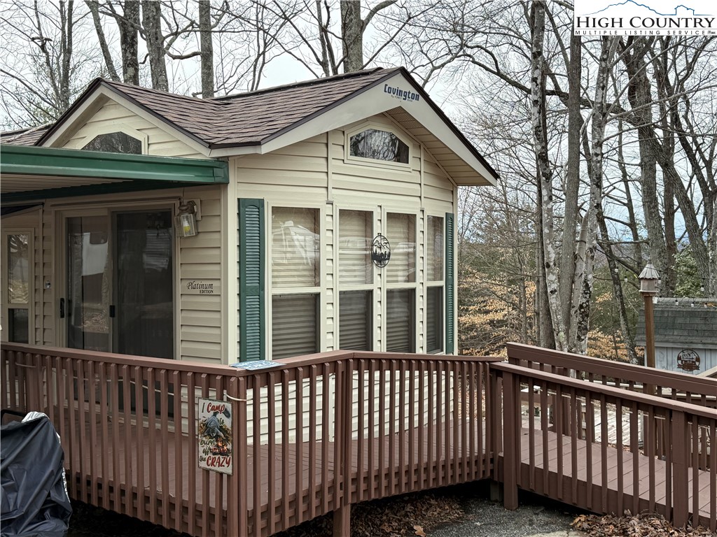 147 Laurelwood Lane