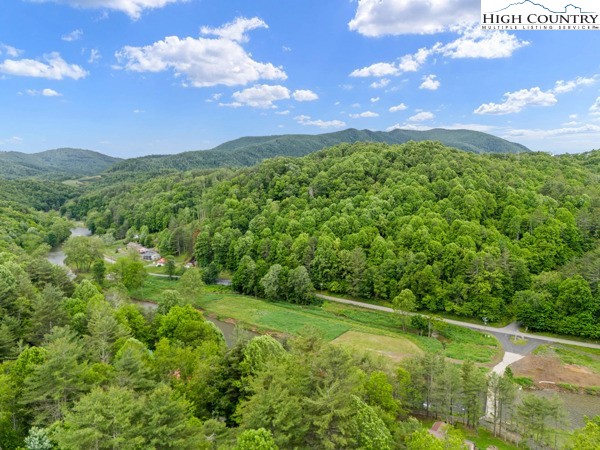 306 S Turkey Ridge Road