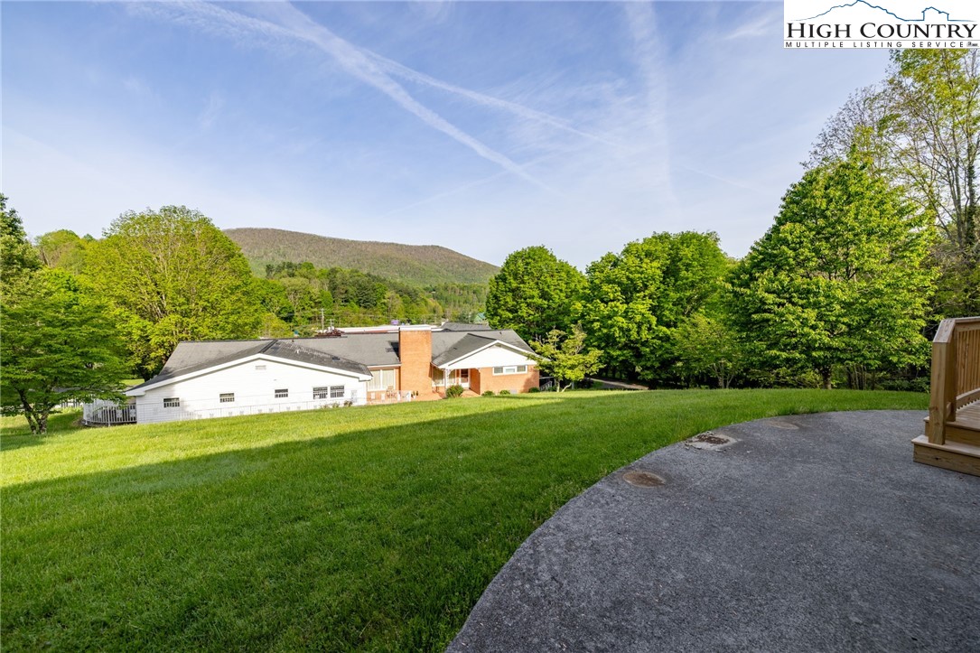 147 Forest Hill Drive