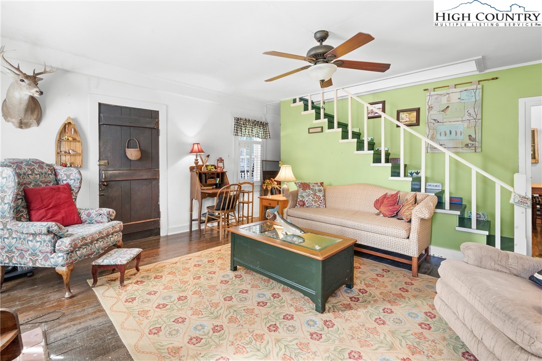 401 Old Field Creek Road