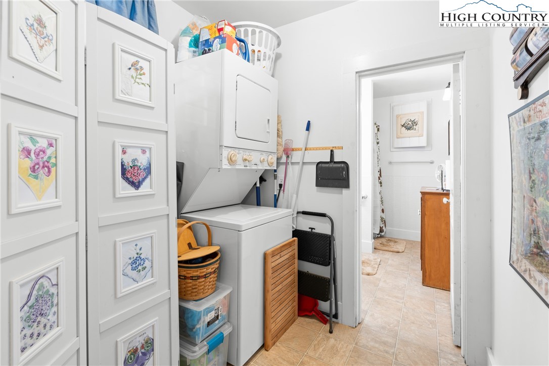 401 Old Field Creek Road