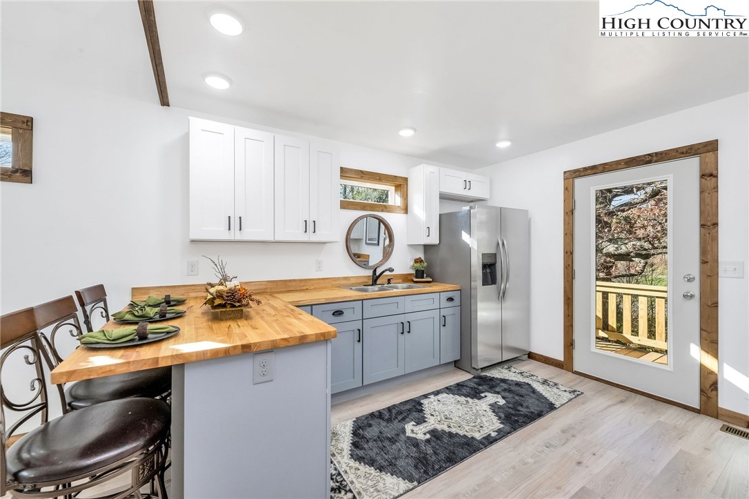 179 Whitethorne Lane