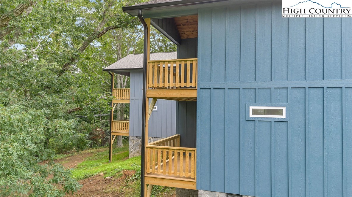 179 Whitethorne Lane