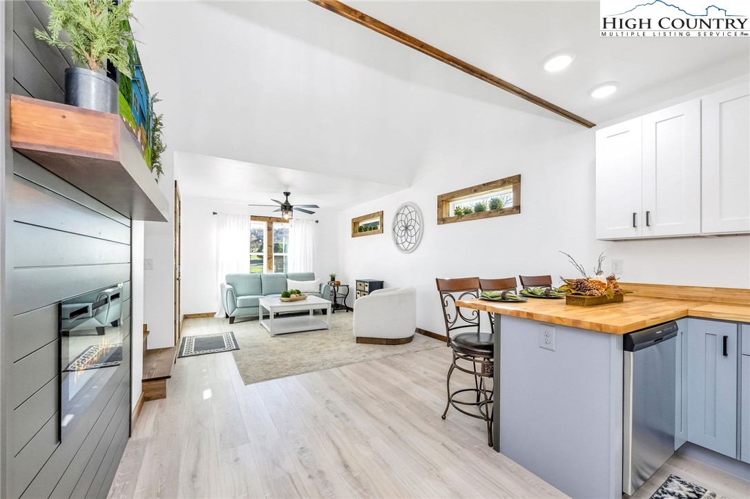 179 Whitethorne Lane