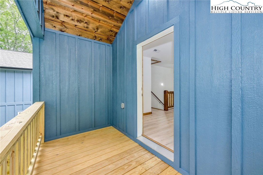 179 Whitethorne Lane