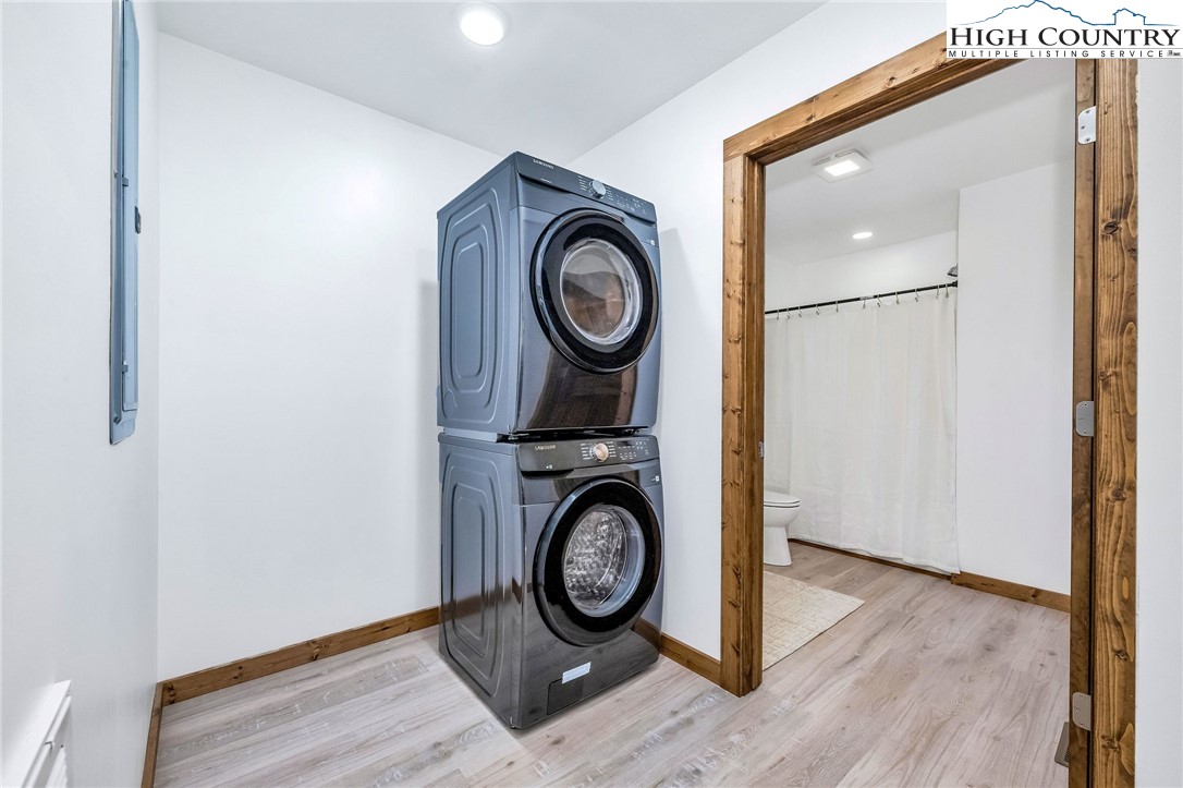 179 Whitethorne Lane