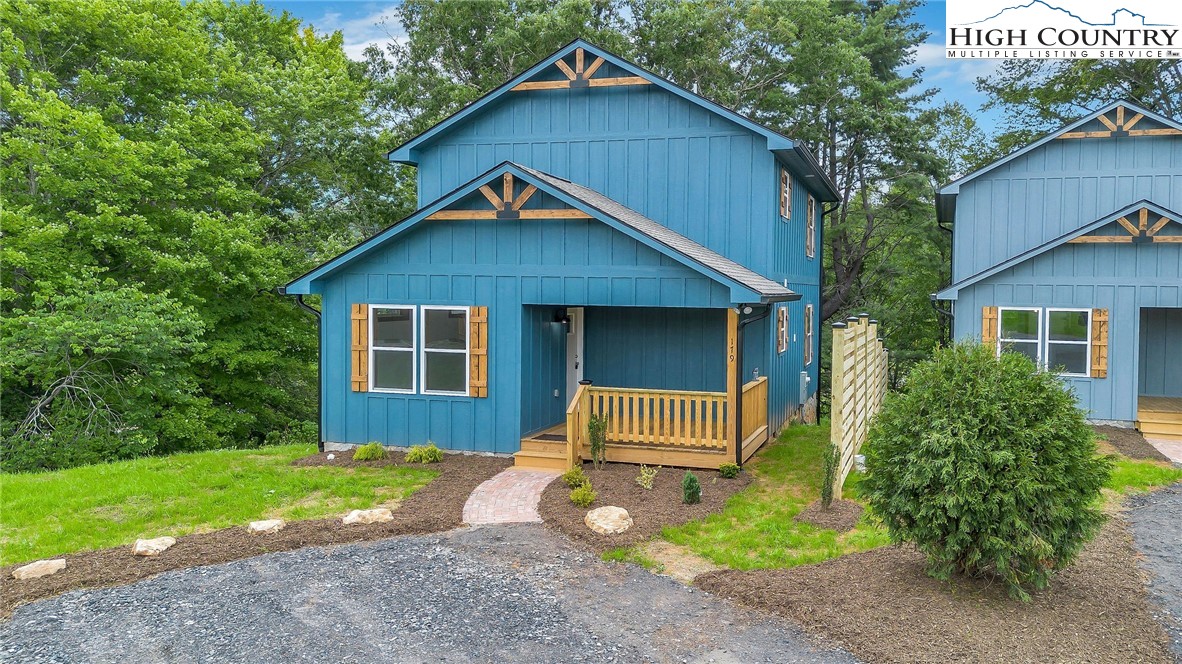 179 Whitethorne Lane