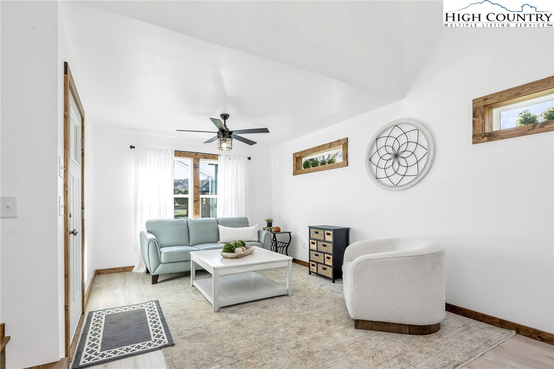 179 Whitethorne Lane