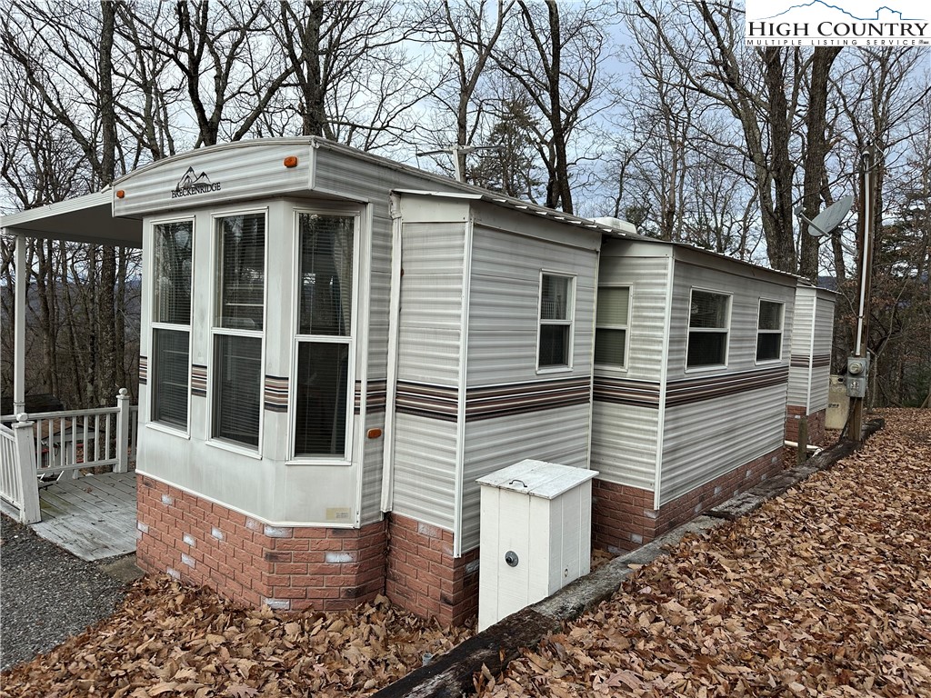 616 Dogwood Circle