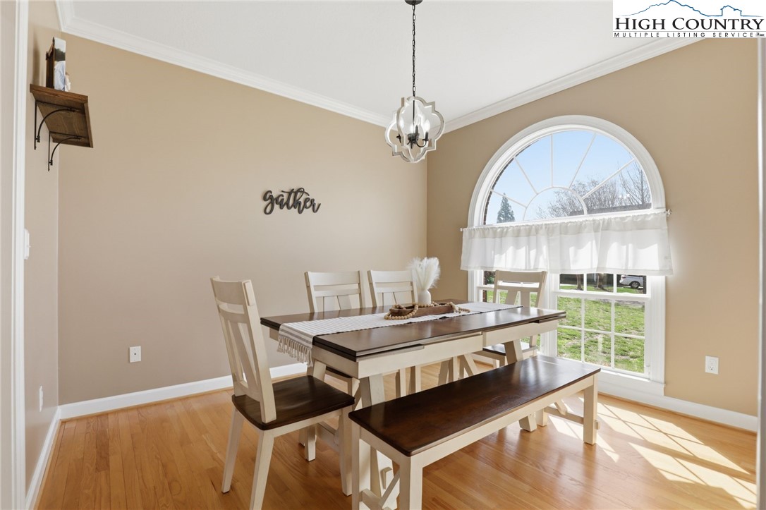 362 Mountain Shadows Drive