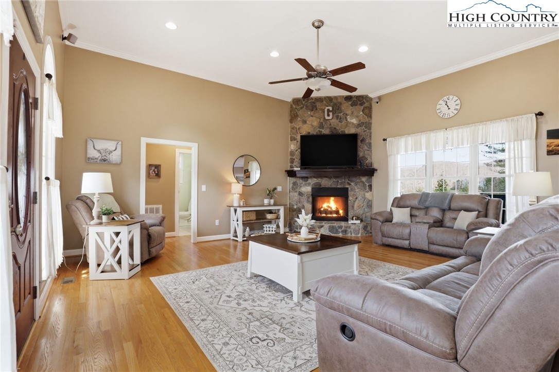 362 Mountain Shadows Drive