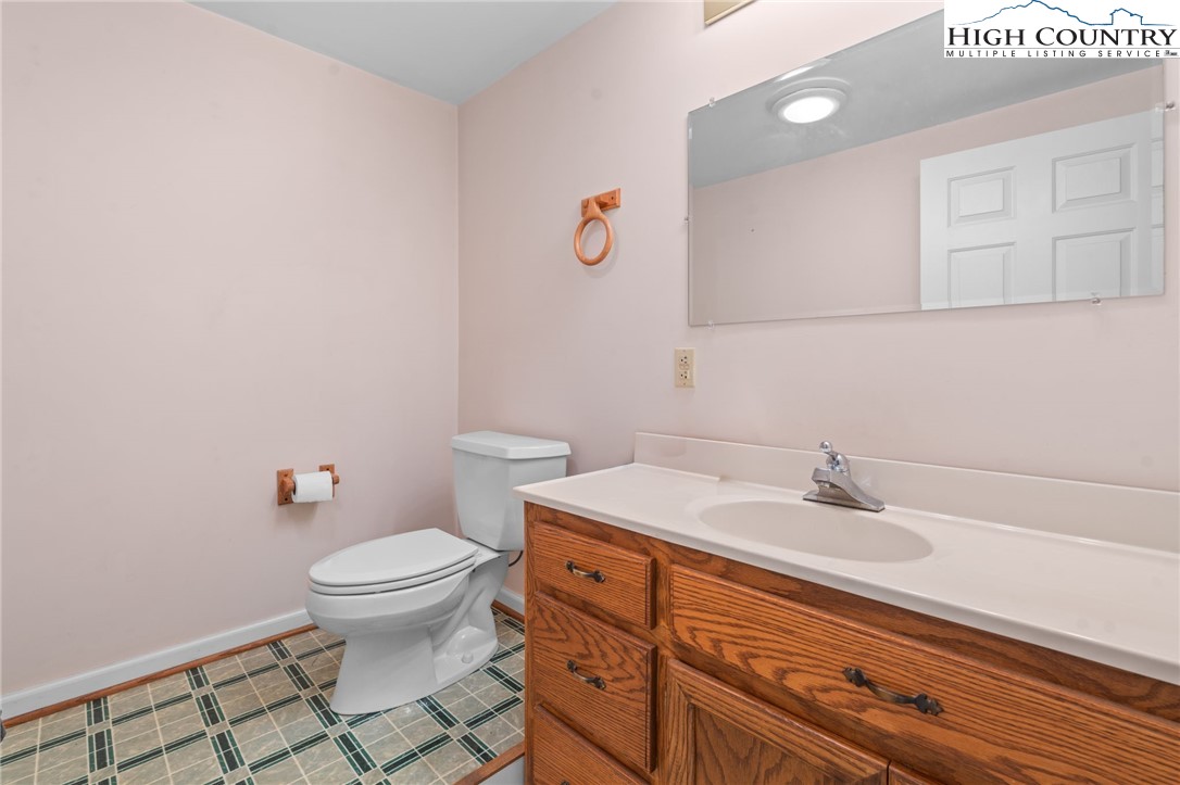 883 Bald Mountain Road