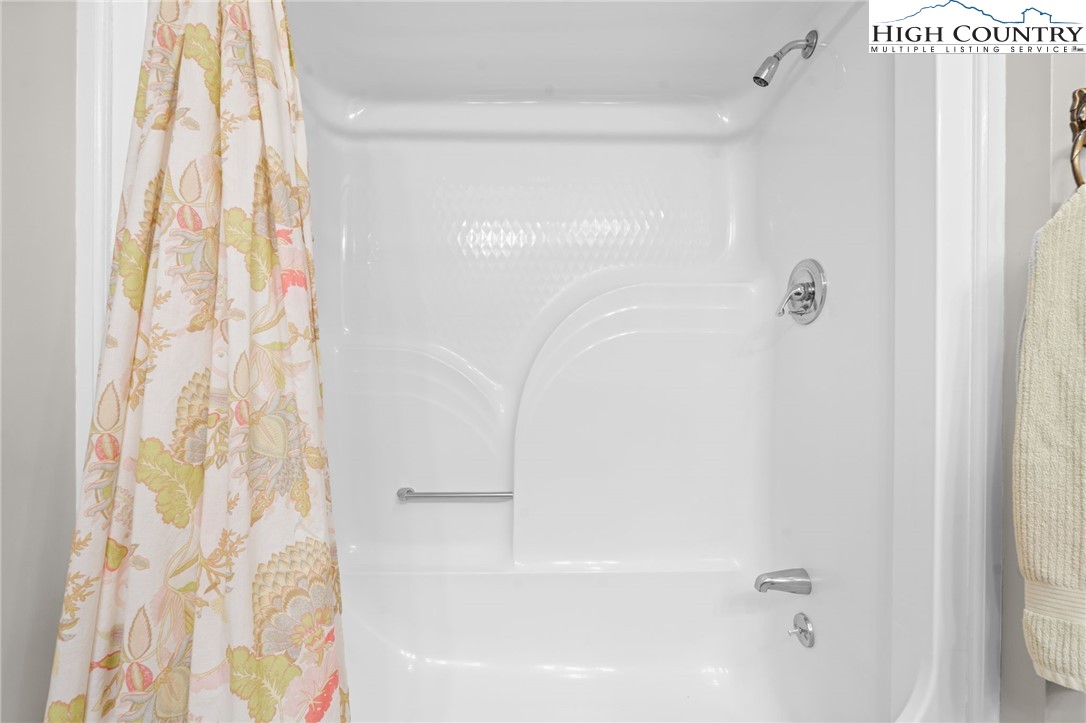 883 Bald Mountain Road