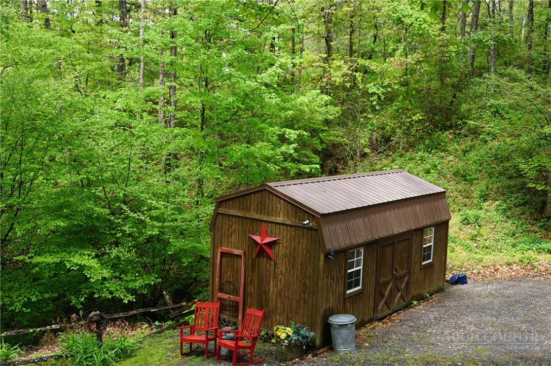 557 White Pine Road