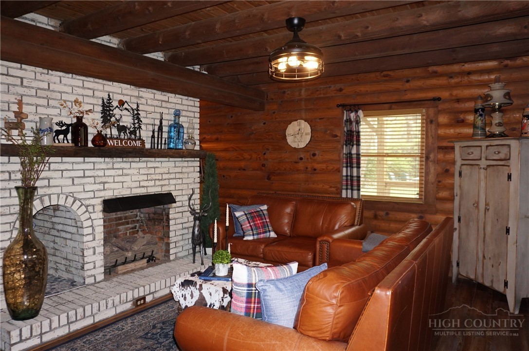 557 White Pine Road