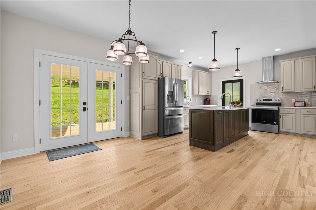 1470 Buck Mountain Road