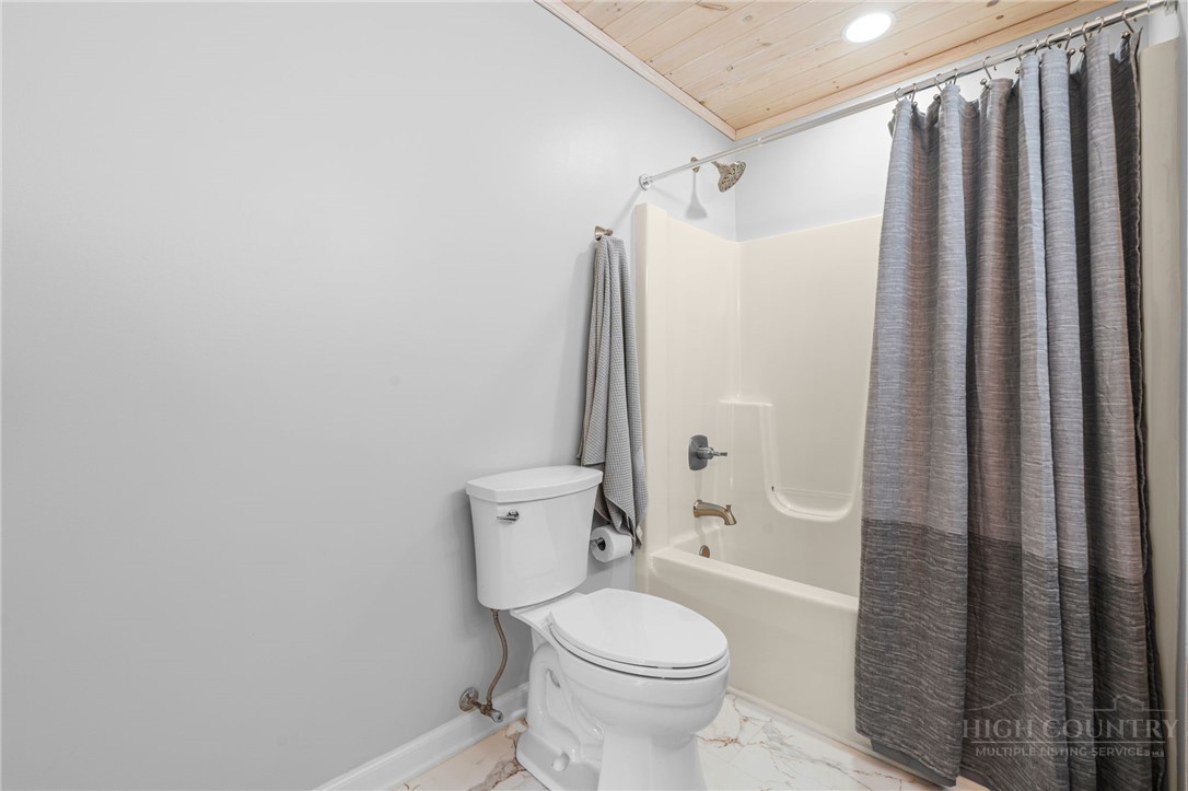 1470 Buck Mountain Road