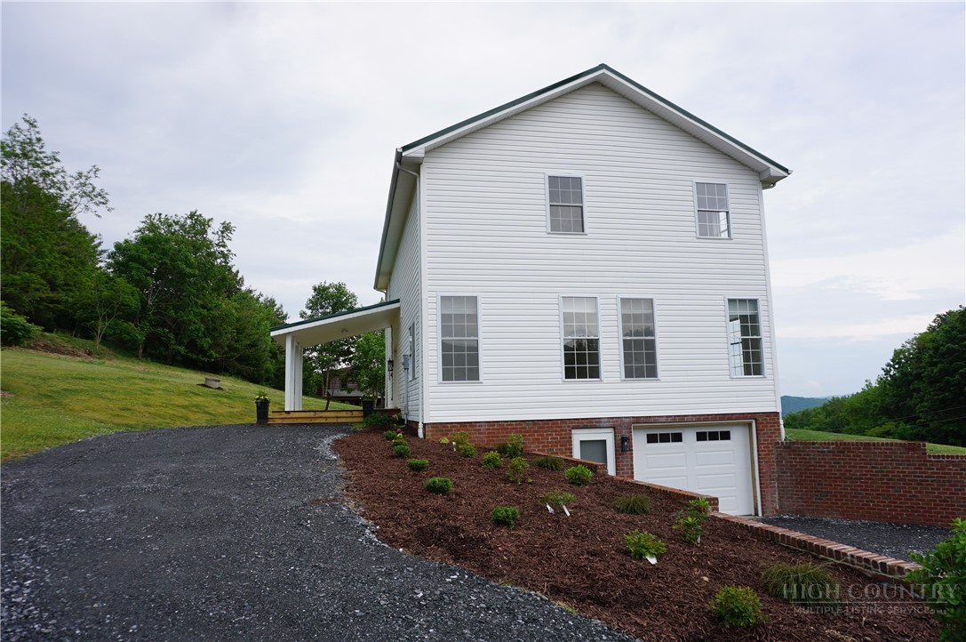 1470 Buck Mountain Road