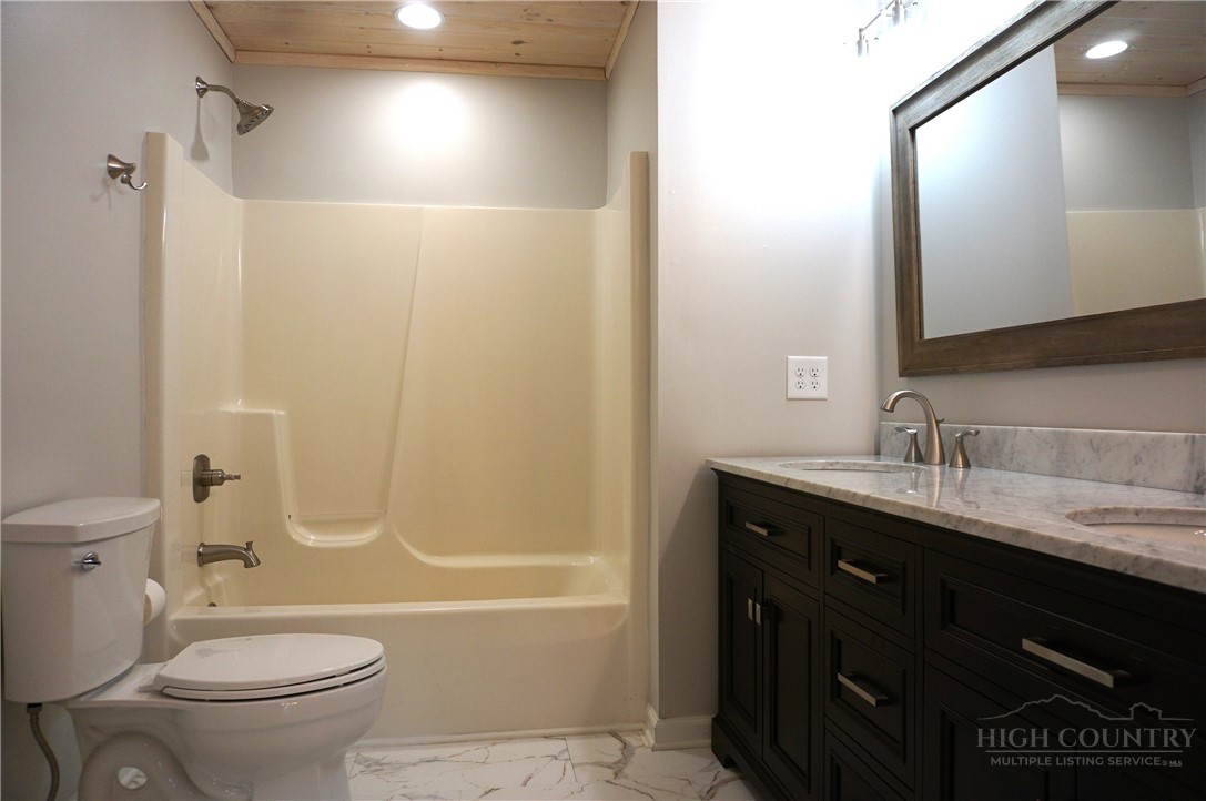 1470 Buck Mountain Road