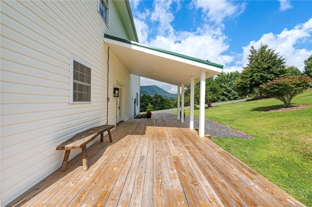 1470 Buck Mountain Road